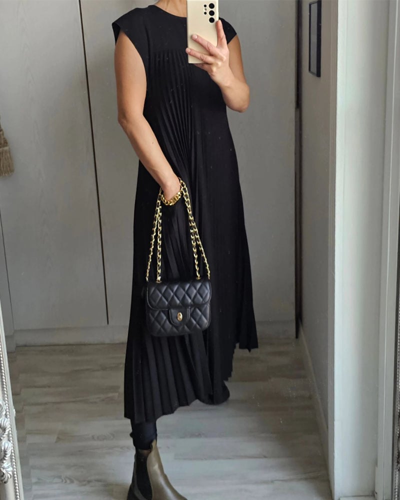 Samantha | Women's Relaxed Pleated Maxi Dress