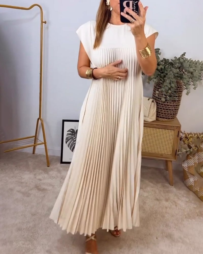 Samantha | Women's Relaxed Pleated Maxi Dress