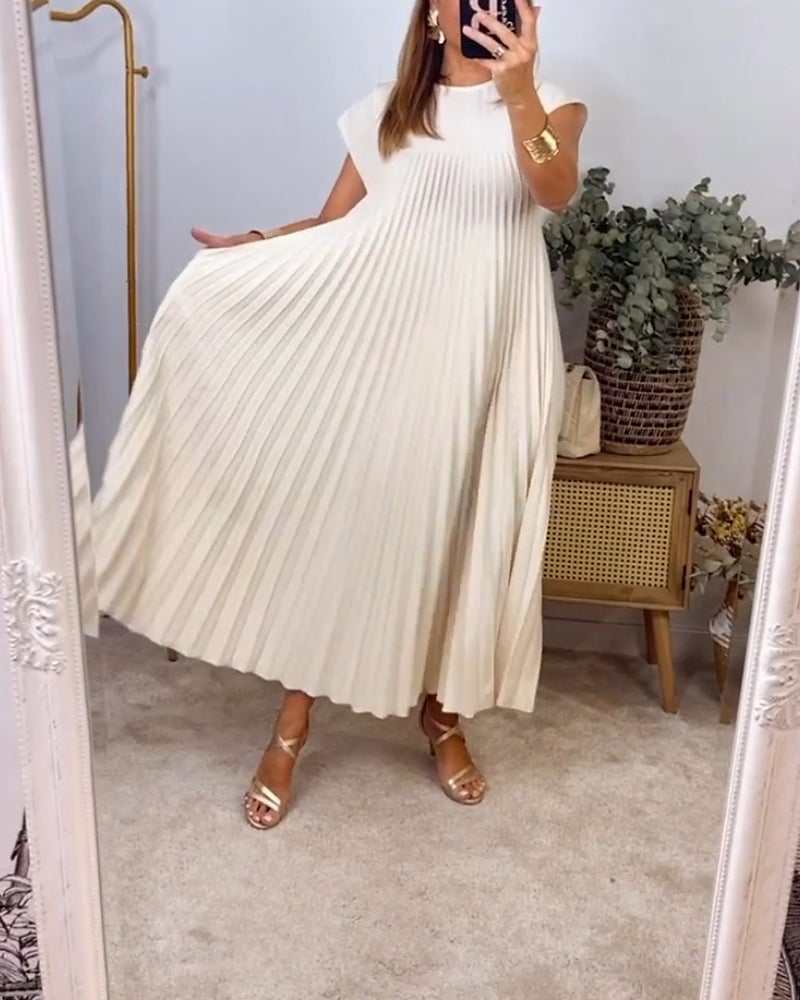 Samantha | Women's Relaxed Pleated Maxi Dress