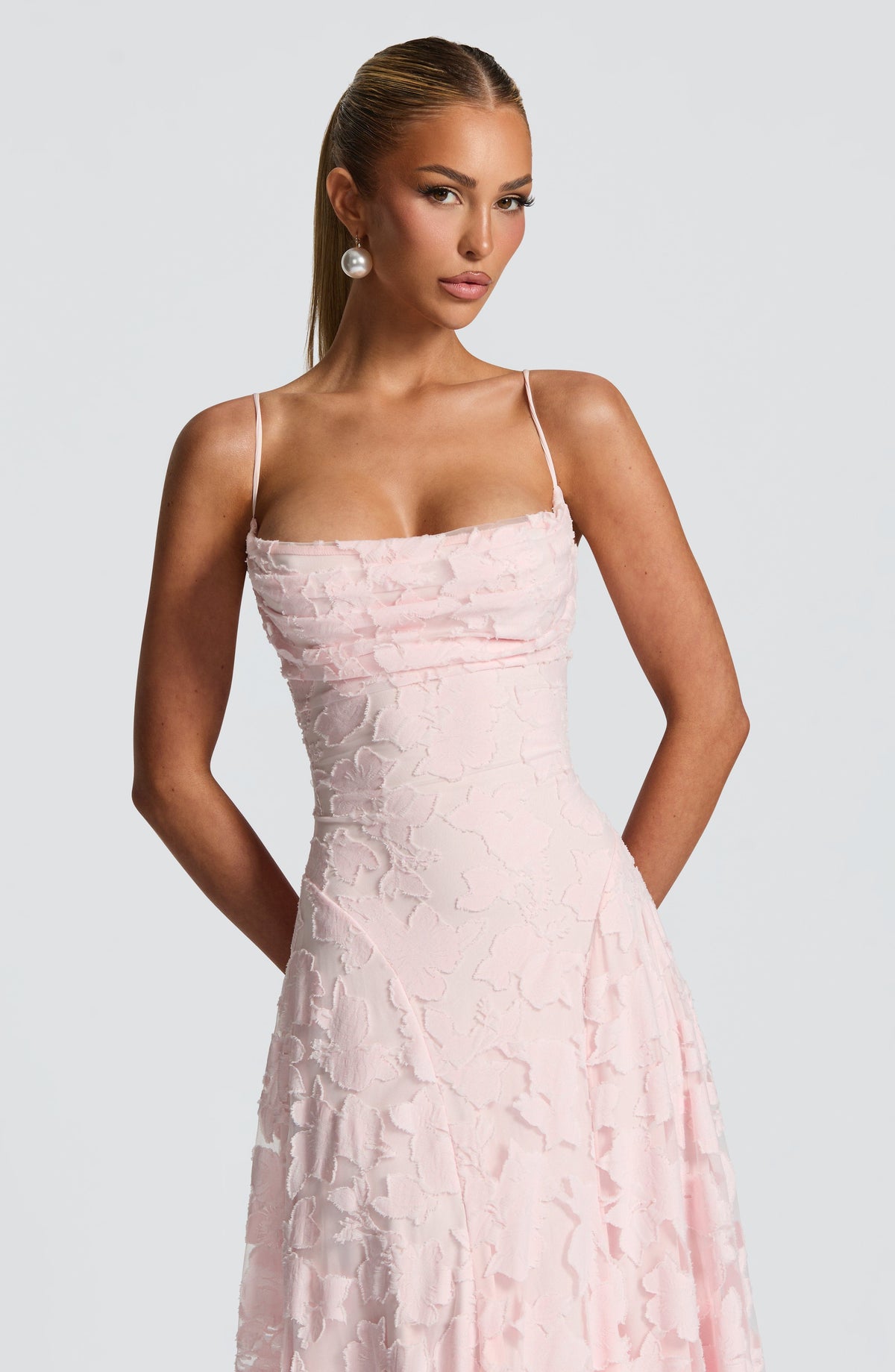 Lisanne | Women's Elegant Embroidered Maxi Evening Dress