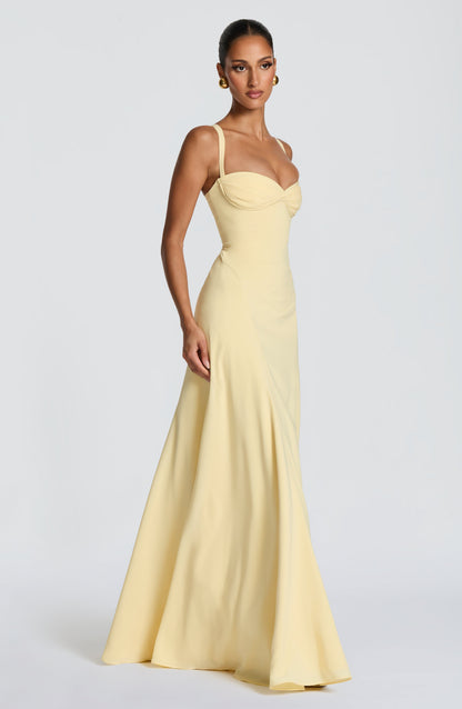 Sarah | Women's Fitted Lace-Up Sweetheart Gown