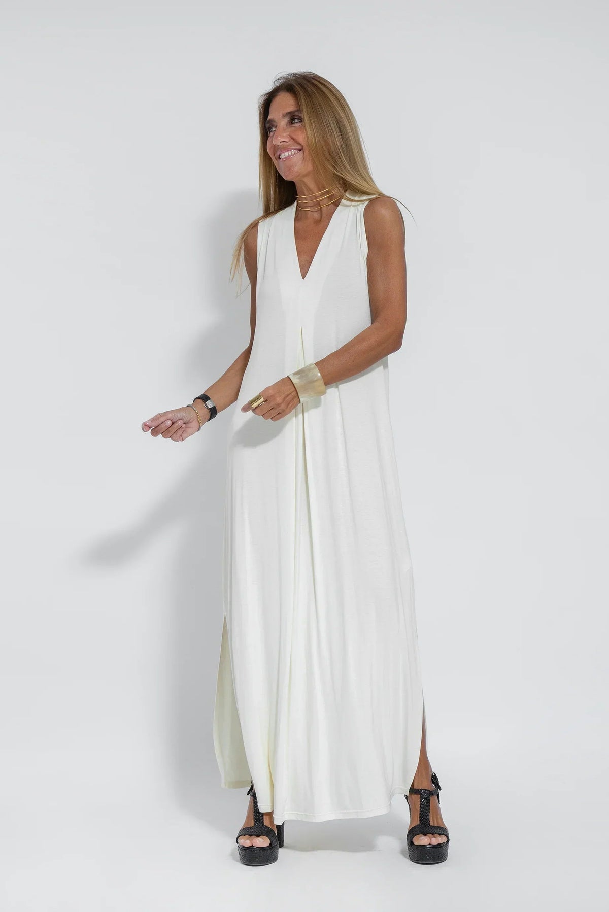 Sienna | Women's Sleeveless V-Neck Maxi Dress